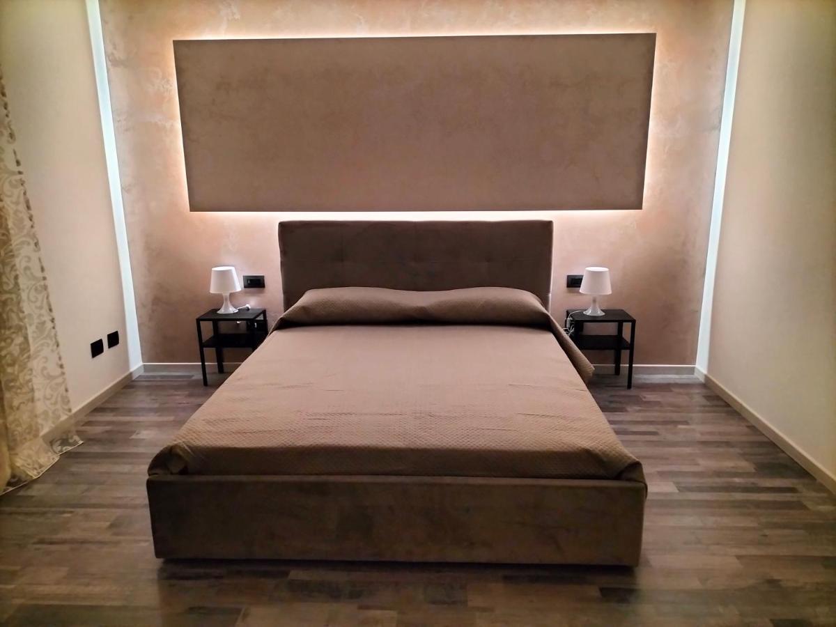 Santiago Rooms Caltagirone Exteriör bild